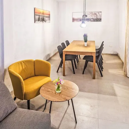 Filip By Interhome شقة فربنيك
